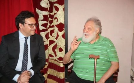 وزير الثقافة: الفخراني يُعيد للمسرح مجده.. و«الملك لير» بداية موسم مبشر