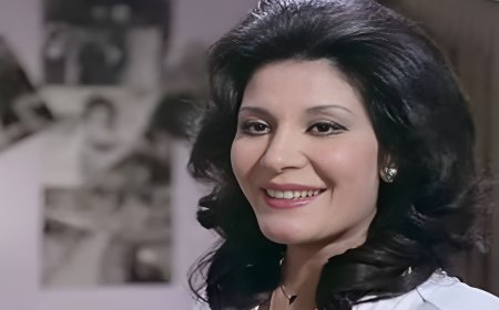 زيزي مصطفى تصاب بوعكة صحية تستلزم نقلها إلى المستشفى 