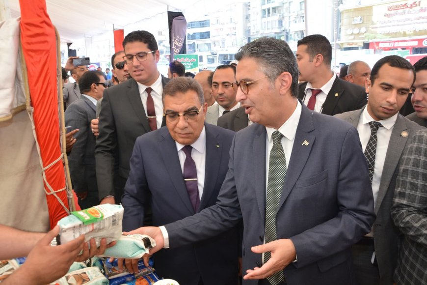 وزير التموين يتفقد مشروعات تموينية بالدقهلية ويؤكد استمرار مبادرات دعم السلع حتى العيد