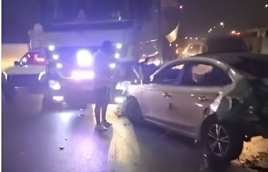 إصابة أب وزوجته وطفلين وشخصين آخرين إثر حادث مروع على الطريق الدائري اتجاه الهرم
