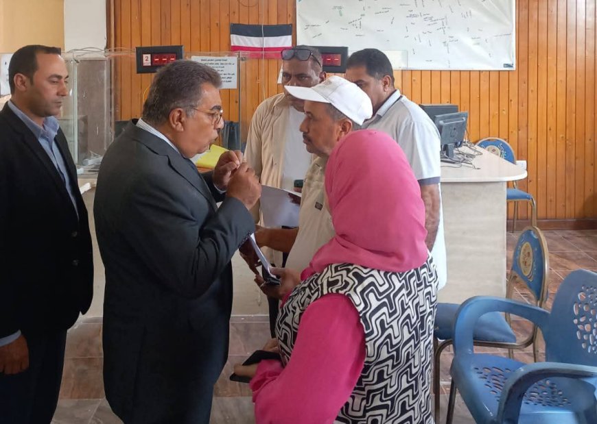 في زيارة مفاجئة.. محافظ الدقهلية يشدد على تسريع وتيرة خدمات المواطنين بمركز دكرنس التكنولوجي