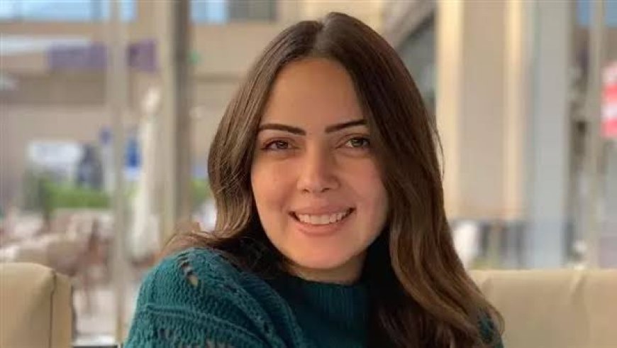 وئام مجدي تتجاوز أحزانها على وفاة جدتها وتستأنف نشاطها الفني