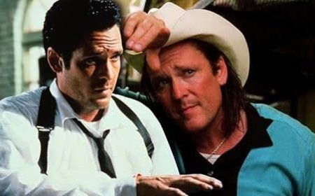 وفاة النجم العالمي مايكل مادسن عن عمر 67 عامًا إثر أزمة قلبية بمنزله في ماليبو