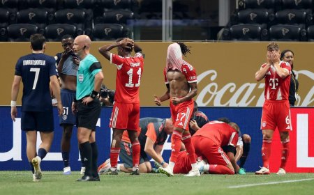 باريس يُقصي بايرن ميونيخ ويتأهل لنصف نهائي المونديال.. وموسيالا يُغادر مصابًا بكسر خطير