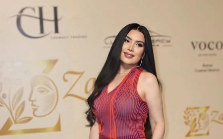 في أول ظهور بعد الانفصال.. عبير صبري في بيروت برفقة أحمد زاهر وزوجته وإدوارد