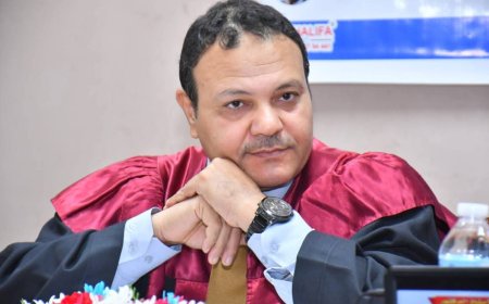 حسين عاشور يحصل على الدكتوراه بمرتبة الشرف الأولى في تكنولوجيا الصحافة من إعلام المنصورة