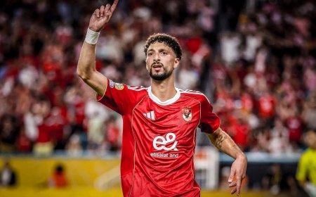 وسام أبو علي خارج حسابات الأهلي في معسكر تونس.. وعقوبات تنتظره