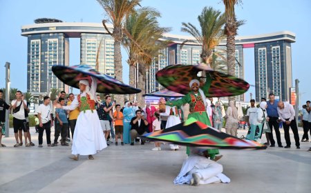 مهرجان «صيف بلدنا» ينطلق من العلمين الجديدة بحضور جماهيري ورسائل وطنية