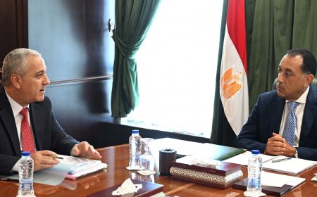 مدبولي يبحث مع رئيس «الوطنية للصحافة» سبل دعم المؤسسات القومية وتنمية أصولها