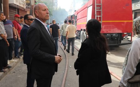 محافظ القاهرة يتابع السيطرة على حريق مصر الجديدة ويوجه بتشكيل لجنة هندسية لتقييم سلامة العقار