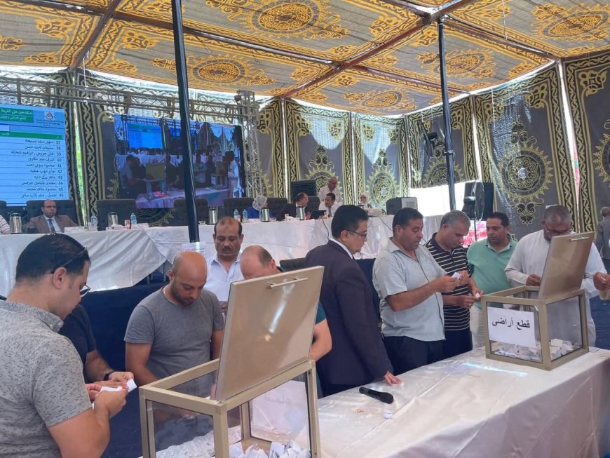 بالأسماء والمساحات.. تفاصيل قرعة «الرابية» بمدينة الشروق: 316 مواطنًا يحصدون أراضيهم في القرعة العاشرة