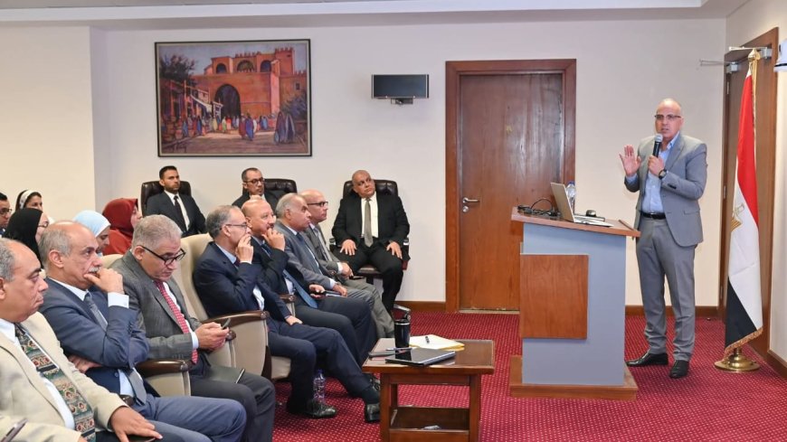 وزارة الري تستعرض سيناريوهات فيضان النيل وتشغيل السد العالي خلال الموسم الجديد