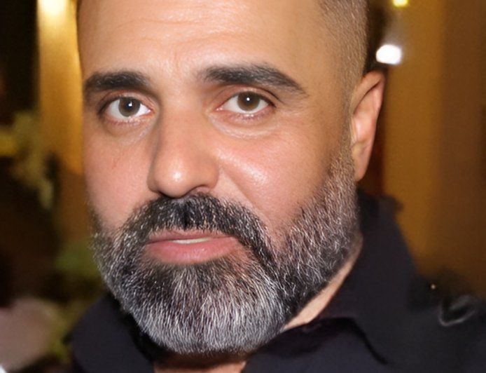 موقع نبض الخبر يهنئ رجل الأعمال عبد اللطيف أبو ريشة بعيد ميلاده