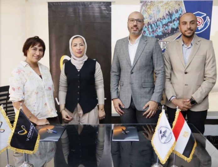 "في كونكت".. أول منصة مصرية تنافس "زووم" عالميًا وتتعاقد مع مدارس مصرية