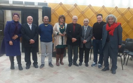 مناقشة ديوان «العشق الشافي» للشاعرة نجلاء أحمد حسن بمكتبة القاهرة الكبرى