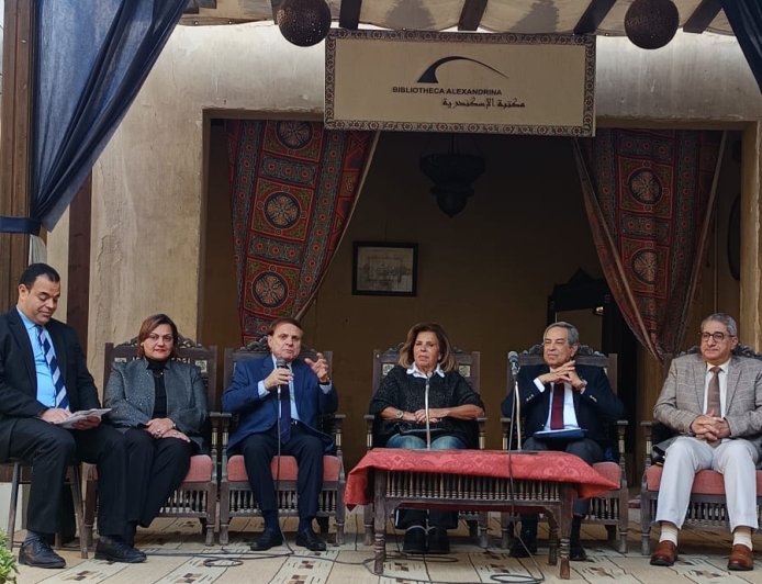 ندوة رابطة الجامعات الإسلامية تؤكد: بناء الوعي القيمي مسؤولية أصيلة للجامعات