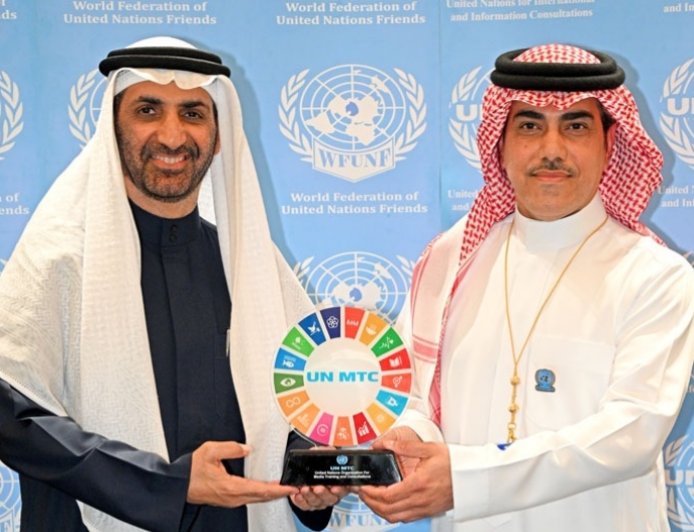 عباس البراهيم: تكريم الشيخ عبدالعزيز النعيمي يعكس جهوده في الاستدامة البيئية