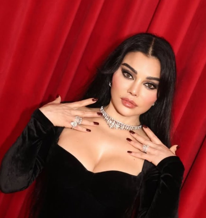 القضاء الإداري ينصف هيفاء وهبي ويوقف قرار منعها من الغناء في مصر