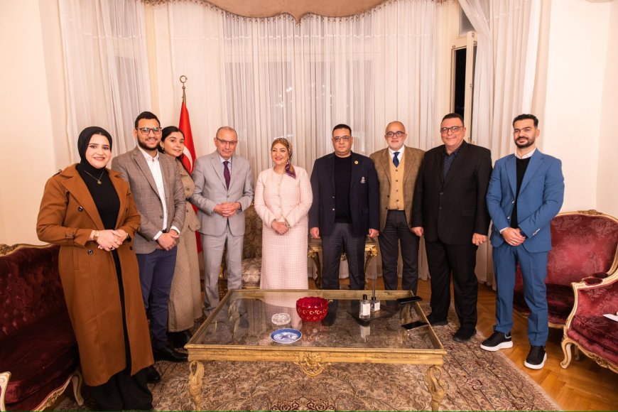 السفير التركي في القاهرة يبحث تعزيز التعاون السياحي مع القطاع الخاص المصري