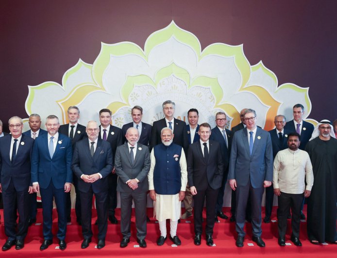 قمة نيودلهي 2026 ترسم ملامح ذكاءٍ اصطناعي يتمحور حول الإنسان ويعيد تعريف المستقبل