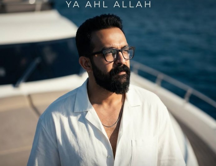 محمد عزيز: ( يا أهل الله ) خطوة استثنائية في مشواري الفني