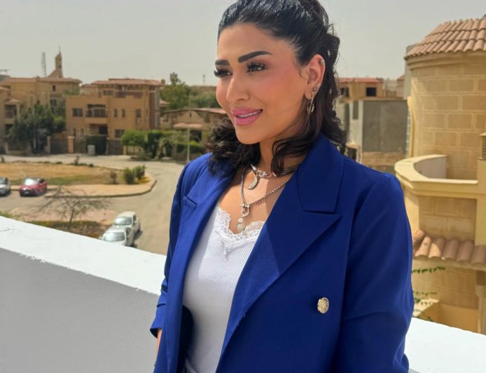 دنيا صلاح عبد الله تنضم إلى مسلسل «آخر شقة فوق» بشخصية تحمل أبعادًا إنسانية