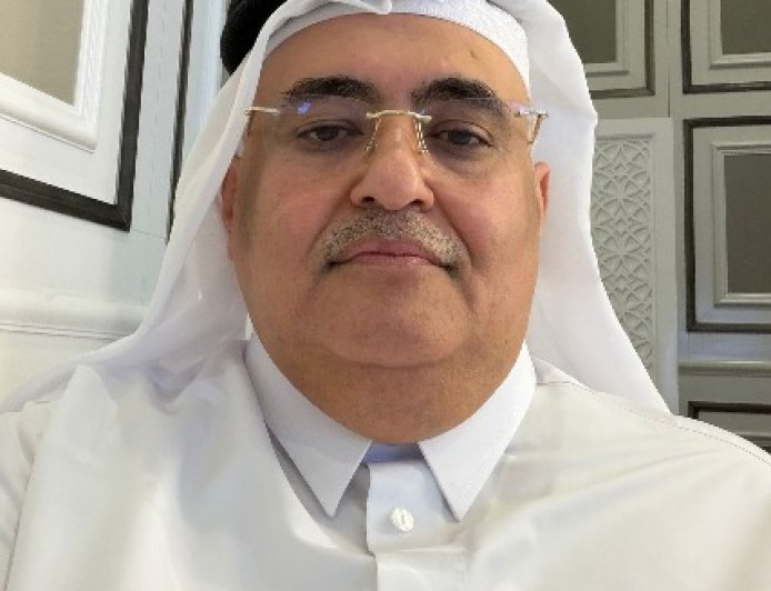 الذهب يترنح بين ضغوط الأسواق ورسائل الفيدرالي.. لكن "الحصان الأصفر" لا يزال في السباق