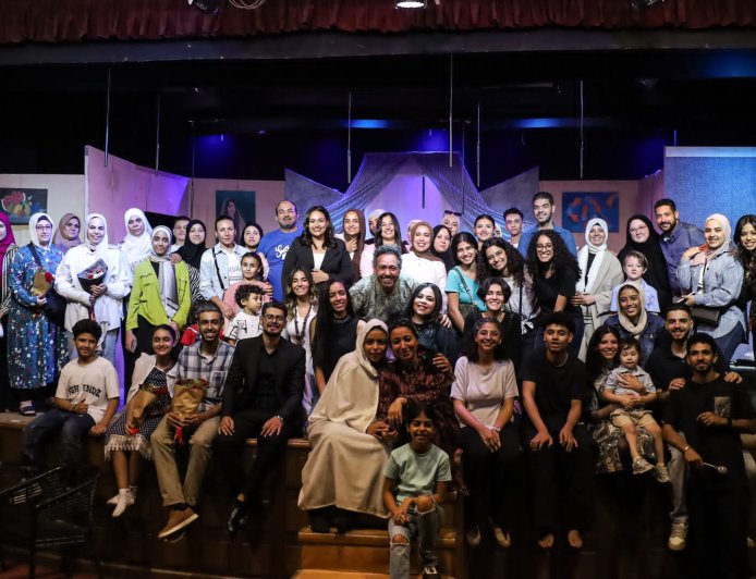 «البيت مش بيتك».. عرض مسرحي يناقش معنى الانتماء ويستعد للمشاركة في المسابقات المسرحية