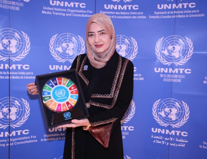 السفيرة إيناس سليمان مديرًا للعلاقات الدولية بالرياض بمنظمة «UN MTC» وتتسلم العضوية الذهبية